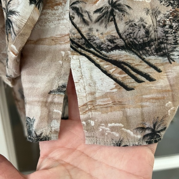 Cara Cara Blouse Hawaiian Beige Aloha - Size S - 3/4
Sleeves - Picture 6 of 10